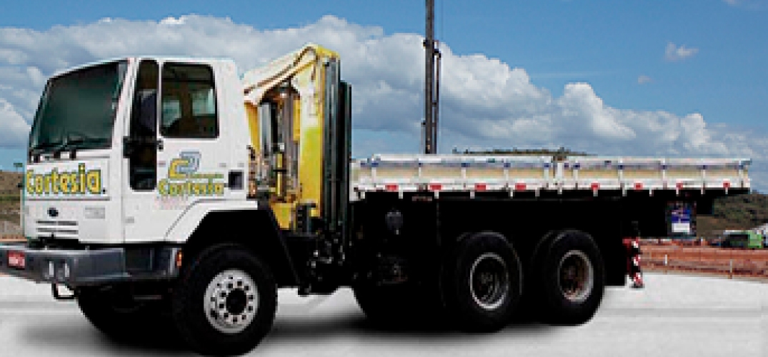 PK 38502 - Caminhão Guindalto Munk